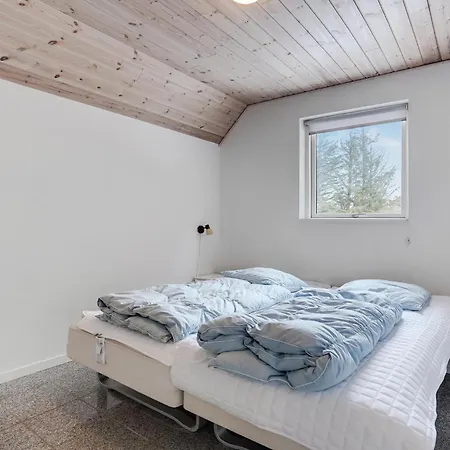 Amazing In Romo With Kitchen Holiday home *